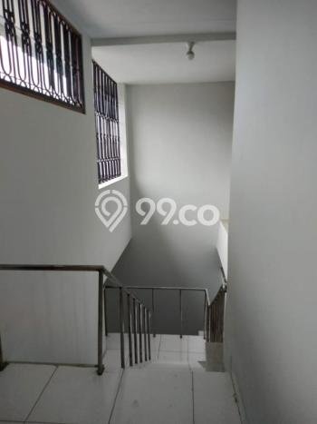 Gudang Kawasan Bisnis Kawasan Kiaracondong, Luas 300m2m², Siap Usaha Gudang Kawasan Bisnis Kawasan Kiaracondong, Luas 300m2m², Siap Usaha