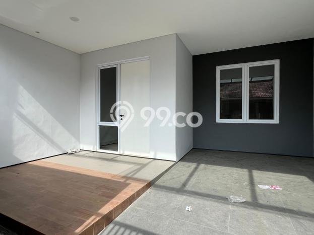 Rumah di Taman Kopo Indah, Akses ke Mall, 3 KT Rumah di Taman Kopo Indah, Akses ke Mall, 3 KT