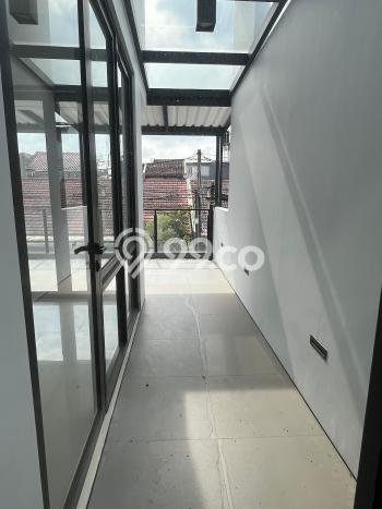 Rumah di Taman Kopo Indah, Akses ke Mall, 3 KT Rumah di Taman Kopo Indah, Akses ke Mall, 3 KT