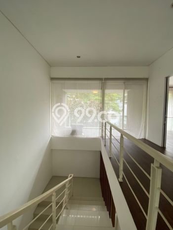 Hunian Mewah LB 321m2 Siap Pakai Desain Elegan di Ciumbuleuit, Bandung Hunian Mewah LB 321m2 Siap Pakai Desain Elegan di Ciumbuleuit, Bandung