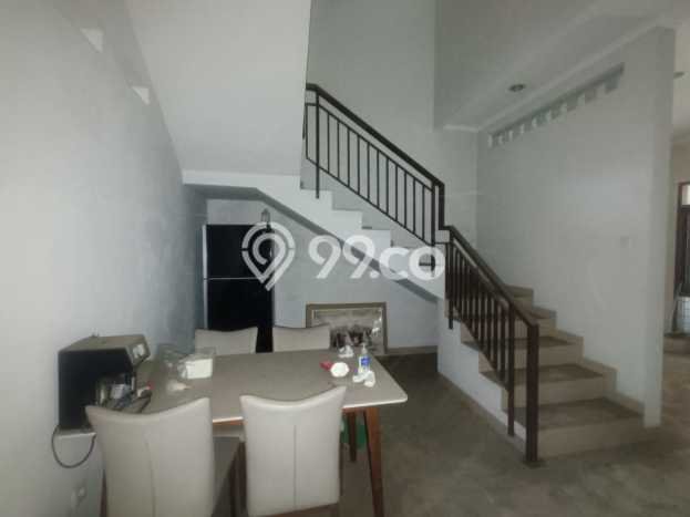 Rumah Minimalis 3 KT di Otista Bandung Semi Furnished Rumah Minimalis 3 KT di Otista Bandung Semi Furnished