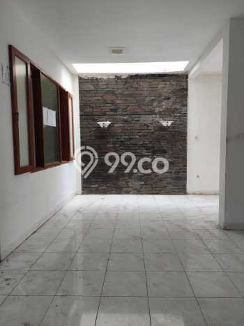 Rumah sewa siap pakai 3 KT di Cihampelas, Bandung Rumah sewa siap pakai 3 KT di Cihampelas, Bandung