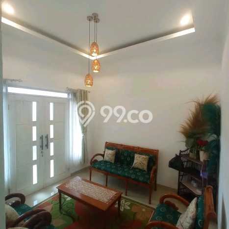 Dijual Rumah 4 Kamar Lokasi Ideal Bagus dan Strategis di Margaasih Dijual Rumah 4 Kamar Lokasi Ideal Bagus dan Strategis di Margaasih