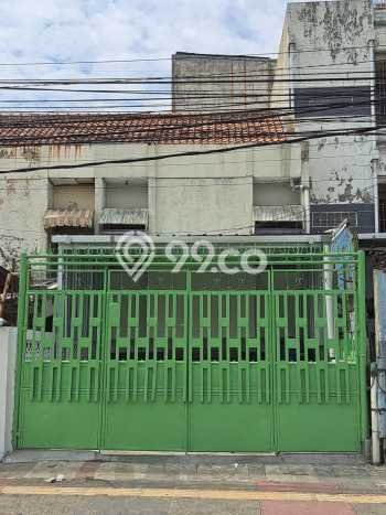 Dijual Komersial Area Komersial di Astanaanyar, Luas 160m², Jalan Raya Dijual Komersial Area Komersial di Astanaanyar, Luas 160m², Jalan Raya