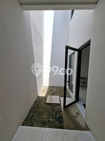 For Sale! Luxury House LT 80m2 Desain Modern di Pasteur For Sale! Luxury House LT 80m2 Desain Modern di Pasteur