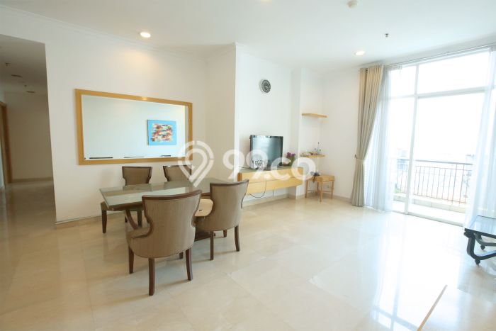 Apartemen Strategis di Patal Senayan, 3 KT, Luas 184m2m², Kawasan Patal Senayan, Jakarta Selatan, Jakarta Selatan Apartemen Strategis di Patal Senayan, 3 KT, Luas 184m2m², Kawasan Patal Senayan, Jakarta Selatan, Jakarta Selatan