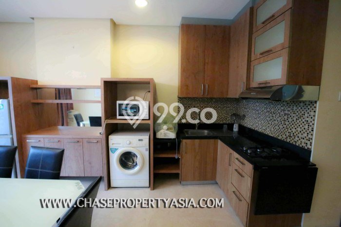 Apartemen Disewakan 2 Kamar Murah Siap Huni di Jakarta Selatan, Luas 120m2 Apartemen Disewakan 2 Kamar Murah Siap Huni di Jakarta Selatan, Luas 120m2