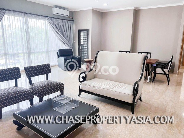 Hunian Apartemen Eksklusif untuk Dijual di Jakarta Selatan dengan 4 BR & 4 Kamar Mandi Hunian Apartemen Eksklusif untuk Dijual di Jakarta Selatan dengan 4 BR & 4 Kamar Mandi