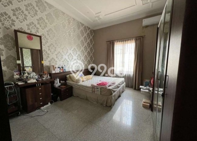 Rumah Luxury Modern Tanpa Renovasi di Puri Indah Jakarta Barat Rumah Luxury Modern Tanpa Renovasi di Puri Indah Jakarta Barat