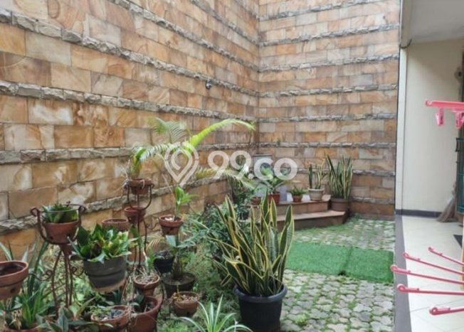Rumah Luxury Modern Tanpa Renovasi di Puri Indah Jakarta Barat Rumah Luxury Modern Tanpa Renovasi di Puri Indah Jakarta Barat