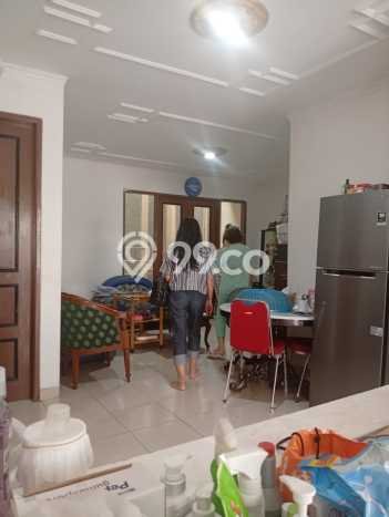 For Sale! Premium House LT 144m2 Desain Elegan di Permata Buana For Sale! Premium House LT 144m2 Desain Elegan di Permata Buana