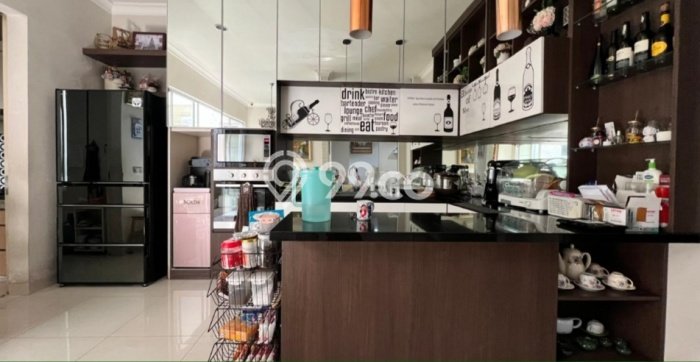 Hunian Mewah LB 228m2 Siap Pakai Desain Elegan di BSD City, Tangerang Hunian Mewah LB 228m2 Siap Pakai Desain Elegan di BSD City, Tangerang