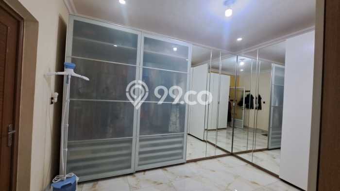 Hunian Elit LB 300m2 Siap Pakai Desain Elegan di Intercon, Jakarta Barat Hunian Elit LB 300m2 Siap Pakai Desain Elegan di Intercon, Jakarta Barat