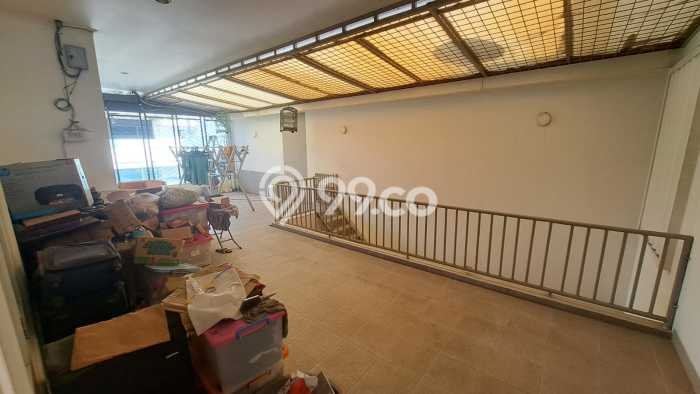 Rumah Elit LB 546m2 Siap Pakai Desain Elegan di Tanjung Duren, Jakarta Barat Rumah Elit LB 546m2 Siap Pakai Desain Elegan di Tanjung Duren, Jakarta Barat