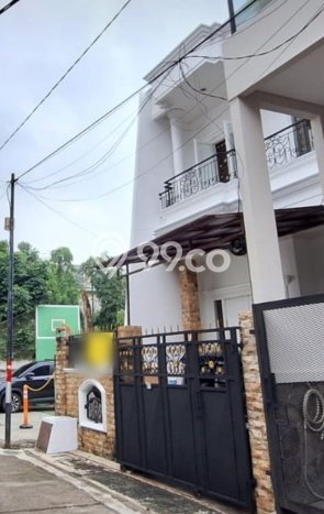 Jual Rumah Mewah Elegan Dengan View Eksklusif di Sunter, Jakarta Utara Jual Rumah Mewah Elegan Dengan View Eksklusif di Sunter, Jakarta Utara