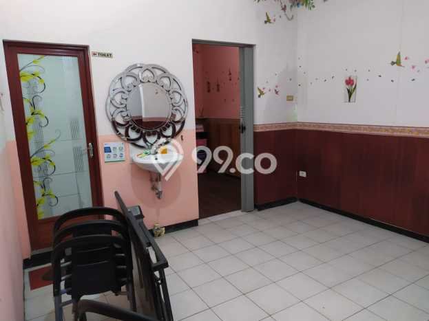 For Sale! Premium House LT 247m2 Desain Modern di Petojo For Sale! Premium House LT 247m2 Desain Modern di Petojo