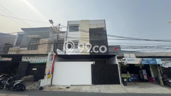 Rumah Kost untuk Dijual di Cipete Punya 29 Kamar Rumah Kost untuk Dijual di Cipete Punya 29 Kamar