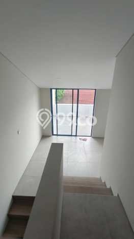 For Sale Hunian Rumah Nyaman 3 KT di Duri Kepa, Jakarta Barat For Sale Hunian Rumah Nyaman 3 KT di Duri Kepa, Jakarta Barat