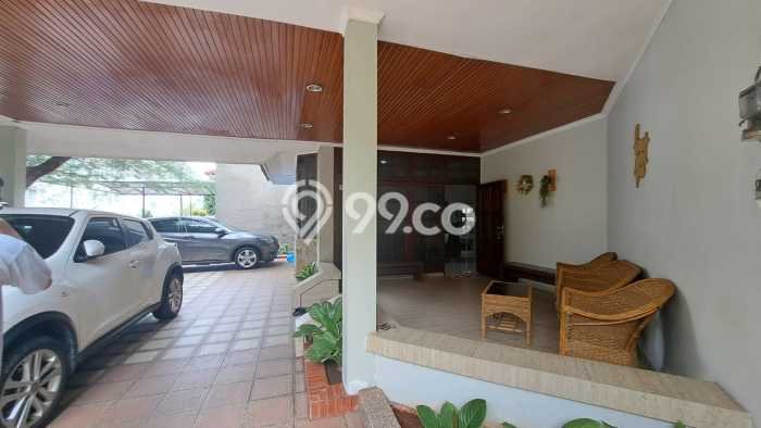 Dijual Rumah Luas Megah Dengan View Eksklusif di Slipi, Jakarta Barat Dijual Rumah Luas Megah Dengan View Eksklusif di Slipi, Jakarta Barat
