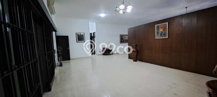 Siap Huni Hunian Elit 4 Kamar di Kebayoran Baru Dekat ke Mana Saja Siap Huni Hunian Elit 4 Kamar di Kebayoran Baru Dekat ke Mana Saja