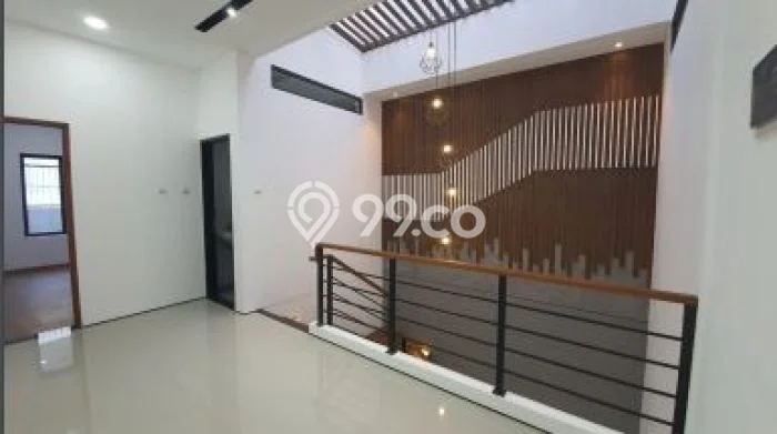 Rumah Luxury Modern Tanpa Renovasi di Setra Duta Bandung Rumah Luxury Modern Tanpa Renovasi di Setra Duta Bandung