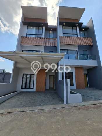 Ready to Use! Luxury House LT 84m2 Desain Elegan di Setra Duta Ready to Use! Luxury House LT 84m2 Desain Elegan di Setra Duta
