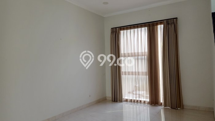 Rumah Eksklusif Siap Huni LT 375m2 di Batununggal, Bandung Rumah Eksklusif Siap Huni LT 375m2 di Batununggal, Bandung