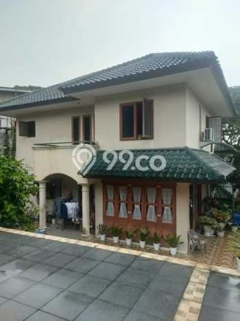 Rumah Mewah LB 250m2 Siap Huni Desain Elegan di Sentul City, Bogor Rumah Mewah LB 250m2 Siap Huni Desain Elegan di Sentul City, Bogor