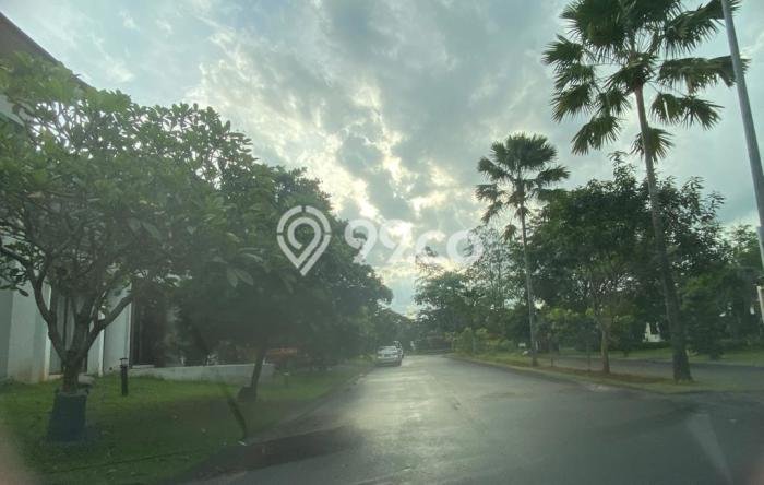 Rumah Elit Modern Siap Huni di BSD Tangerang Rumah Elit Modern Siap Huni di BSD Tangerang