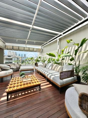 For Sale! Luxury House LT 425m2 Desain Modern di Pantai Indah Kapuk For Sale! Luxury House LT 425m2 Desain Modern di Pantai Indah Kapuk