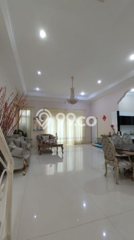 Rumah Luxury di Jakarta Utara Strategis Kondisi Terawat Rumah Luxury di Jakarta Utara Strategis Kondisi Terawat