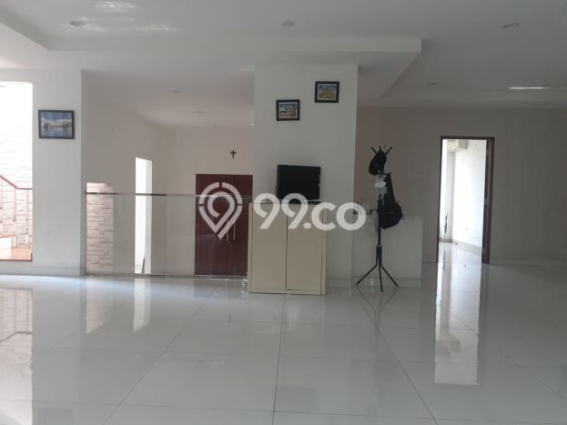Rumah Luxury Modern Tanpa Renovasi di Pantai Indah Kapuk Jakarta Utara Rumah Luxury Modern Tanpa Renovasi di Pantai Indah Kapuk Jakarta Utara