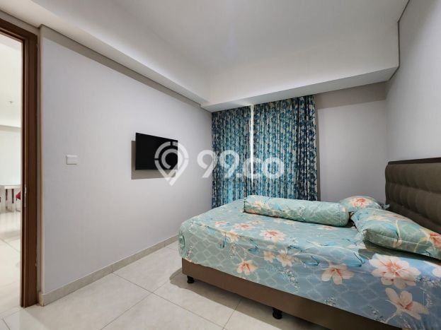 Siap Huni Apartemen Luxury di Taman Anggrek 3 Kamar & 3 Kamar Mandi Siap Huni Apartemen Luxury di Taman Anggrek 3 Kamar & 3 Kamar Mandi