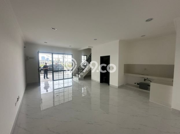 Jarang Ada! Rumah Sewa 3 Kamar Bagus Siap Huni Pantai Indah Kapuk 2 Jarang Ada! Rumah Sewa 3 Kamar Bagus Siap Huni Pantai Indah Kapuk 2