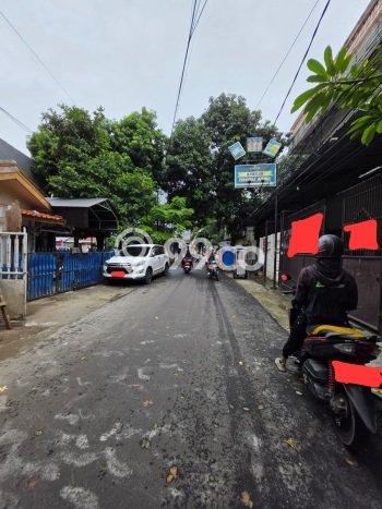 Cocok Untuk Investasi! For Sale Kost di Tanjung Duren 51 Kamar Cocok Untuk Investasi! For Sale Kost di Tanjung Duren 51 Kamar