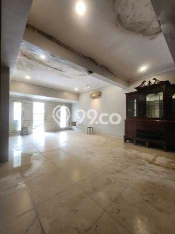For Sale! Premium House LT 257m2 Desain Elegan di Green Ville For Sale! Premium House LT 257m2 Desain Elegan di Green Ville
