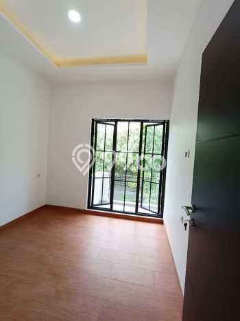 Rumah Minimalis 4 KT di Meruya Jakarta Barat Semi Furnished Rumah Minimalis 4 KT di Meruya Jakarta Barat Semi Furnished