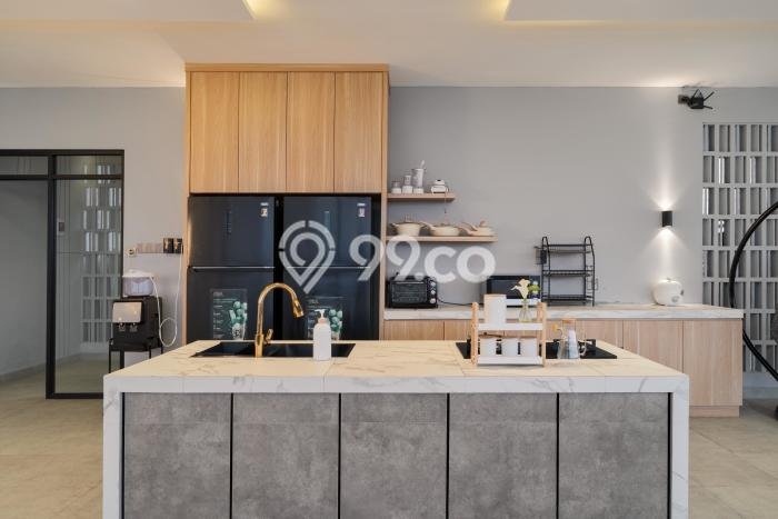Untuk Dijual Kost di Grogol Petamburan, Jakarta Barat, 88 KT, 88 KM, Luas 2100m2 Untuk Dijual Kost di Grogol Petamburan, Jakarta Barat, 88 KT, 88 KM, Luas 2100m2