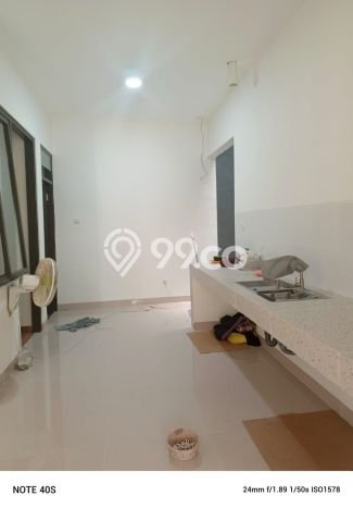 Rumah Elit Modern Tanpa Renovasi di Muara Karang Jakarta Utara Rumah Elit Modern Tanpa Renovasi di Muara Karang Jakarta Utara