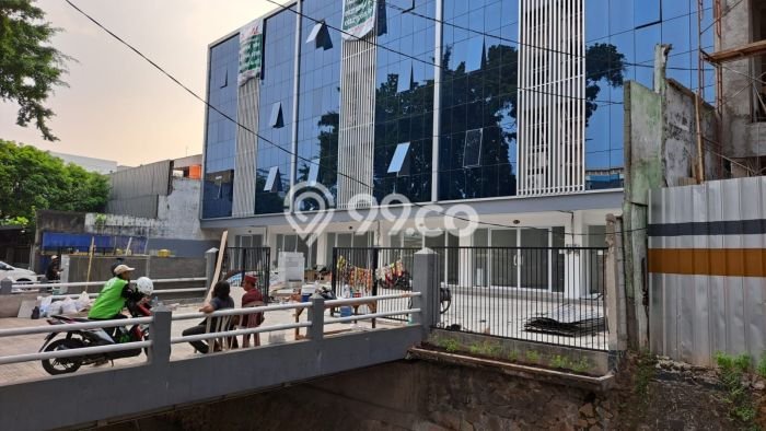 Ruko Favorit Dijual di Pasar Minggu Jakarta Selatan Area Pusat Bisnis Ruko Favorit Dijual di Pasar Minggu Jakarta Selatan Area Pusat Bisnis