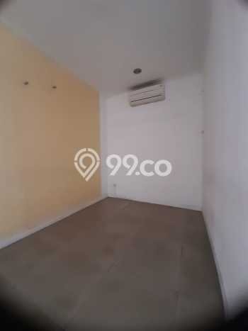 Lokasi terbaik! Rumah siap huni disewakan di BKR LB 250m2 Lokasi terbaik! Rumah siap huni disewakan di BKR LB 250m2