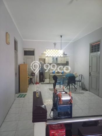 Disewakan! Rumah 10 Kamar Tidur &
3 Kamar Mandi di Cikutra, Bandung Disewakan! Rumah 10 Kamar Tidur &
3 Kamar Mandi di Cikutra, Bandung