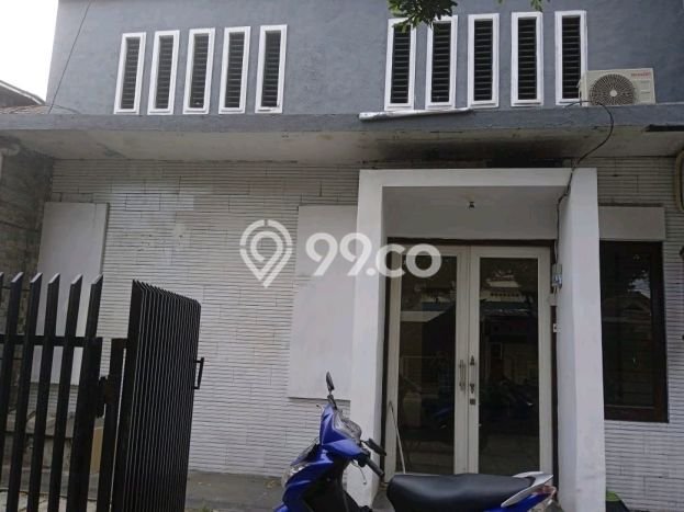 Ruko untuk Disewa di Pusat Bandung Luas Bangunan 145m2 Ruko untuk Disewa di Pusat Bandung Luas Bangunan 145m2