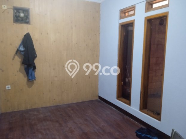 Disewakan! Rumah 4 Kamar Tidur &
3 Kamar Mandi di Turangga, Bandung Disewakan! Rumah 4 Kamar Tidur &
3 Kamar Mandi di Turangga, Bandung