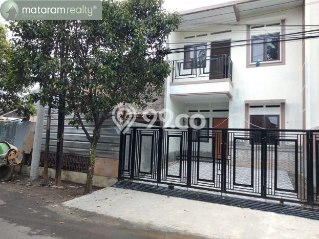 For Sale Hunian Rumah Nyaman 4 KT di Turangga, Bandung For Sale Hunian Rumah Nyaman 4 KT di Turangga, Bandung