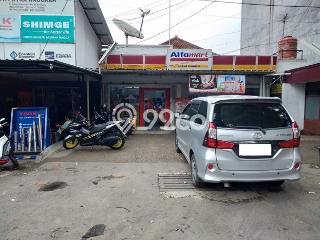 Rumah Elit Modern Siap Huni di Burangrang Bandung Rumah Elit Modern Siap Huni di Burangrang Bandung