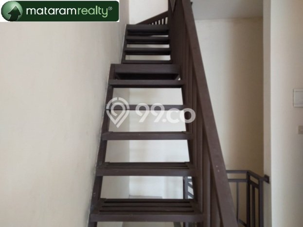 AREA TERSIBUK! Ruko di , Luas 180m2m², Kawasan Komersial AREA TERSIBUK! Ruko di , Luas 180m2m², Kawasan Komersial