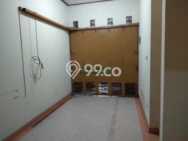 Rumah di Turangga, 4 KT, Konsep Modern, Luas 200m² Bangunan 140m² Rumah di Turangga, 4 KT, Konsep Modern, Luas 200m² Bangunan 140m²