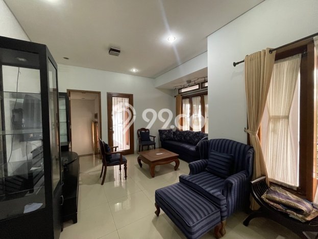 PROPERTI PILIHAN! Rumah di Sukajadi, Luas 179m² Bangunan 240m² PROPERTI PILIHAN! Rumah di Sukajadi, Luas 179m² Bangunan 240m²