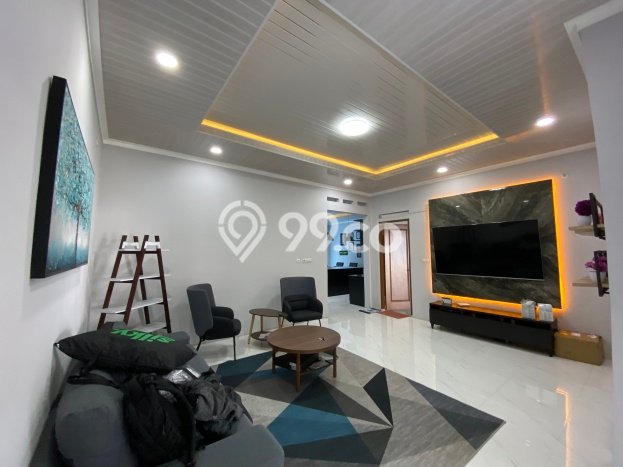 SPECIAL PRICE! Rumah area Sayap Dago, 4 KM, Akses Mudah Fasilitas Umum, LT 200m² Bangunan 250m² SPECIAL PRICE! Rumah area Sayap Dago, 4 KM, Akses Mudah Fasilitas Umum, LT 200m² Bangunan 250m²